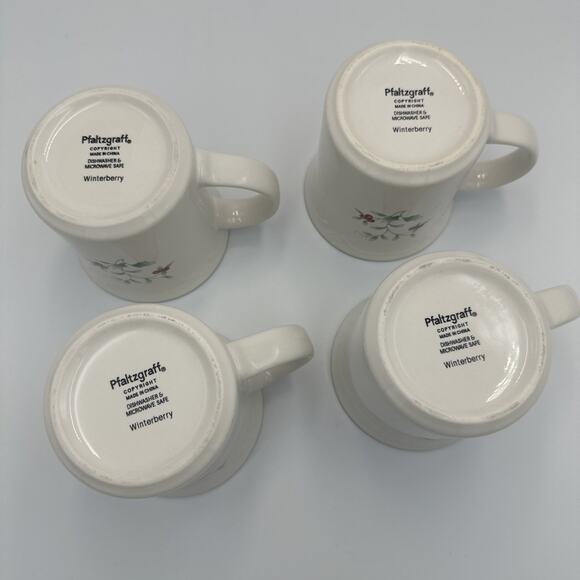 Pfaltzgraff Winterberry Coffee Mugs Cups set of 4 Christmas Holiday Stoneware - Picture 5 of 8